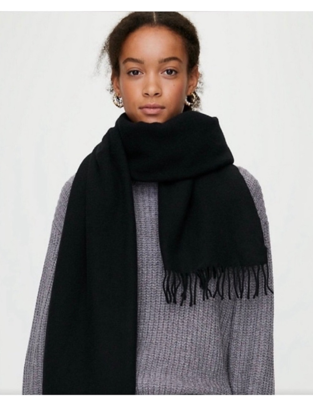 Wilfred Aritzia oversized black wool warm scarf